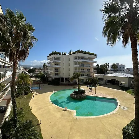Bonito Vista Piscina Av-73 Apartment Roses